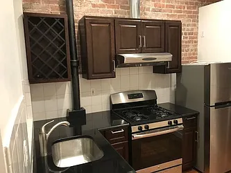 Rented by Bravestream Realty Corp.
