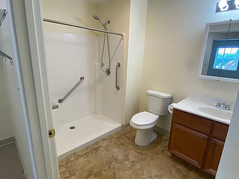 Shore Village Apartments - 55+ Senior Community — Photo 20