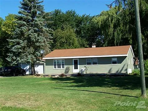 5372 Maple Ave photo 1