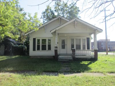 302 C St NE, Miami, OK, 74354