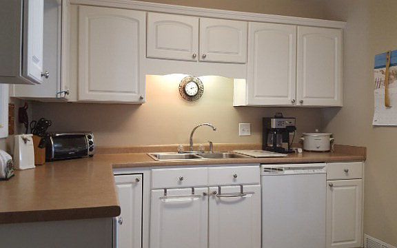 5th image of 306 Orchard Ave