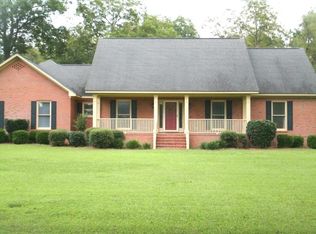 1003 Bowen Marchant Rd, Tifton, GA 31793