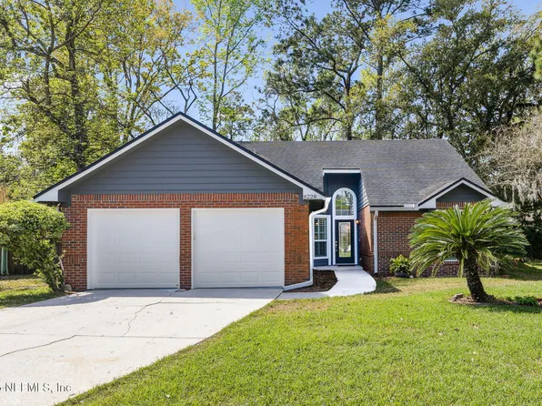 8228 HAWKS LANDING Drive, Jacksonville, FL 32217