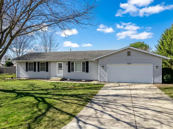 14906 Hodges Ln, South Beloit, IL 61080