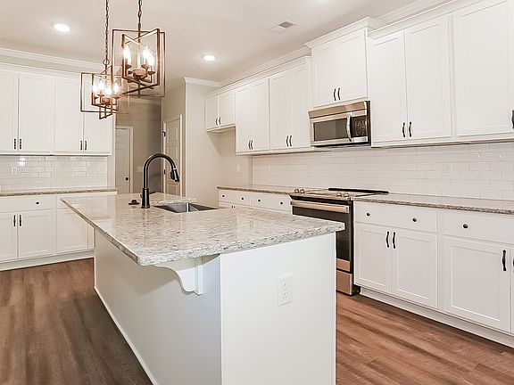 5th image of 5096 Greyton Cir