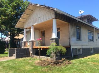 1316 3rd St, Tillamook, OR 97141