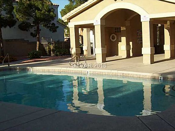 3rd image of 3435 Blue Heather Dr