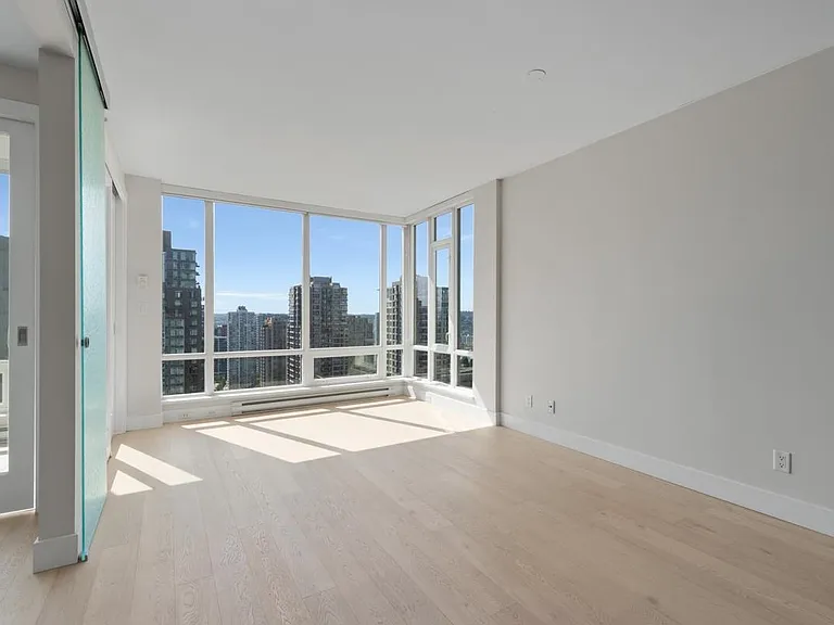 535 Smithe St #2404 — Photo 8