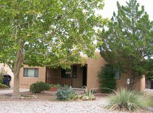 218 Quincy St NE, Albuquerque, NM 87108