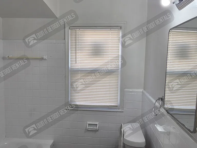 9310 Fielding St — Photo 21