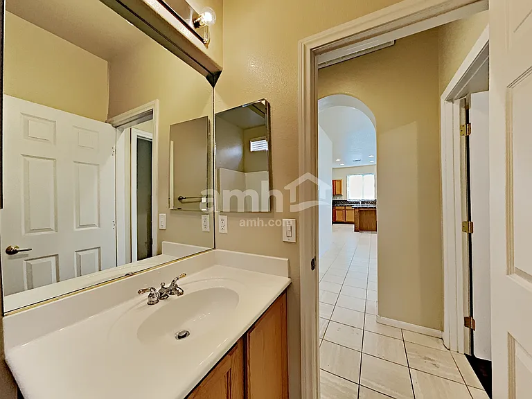 520 Moses Lake Ct — Photo 15