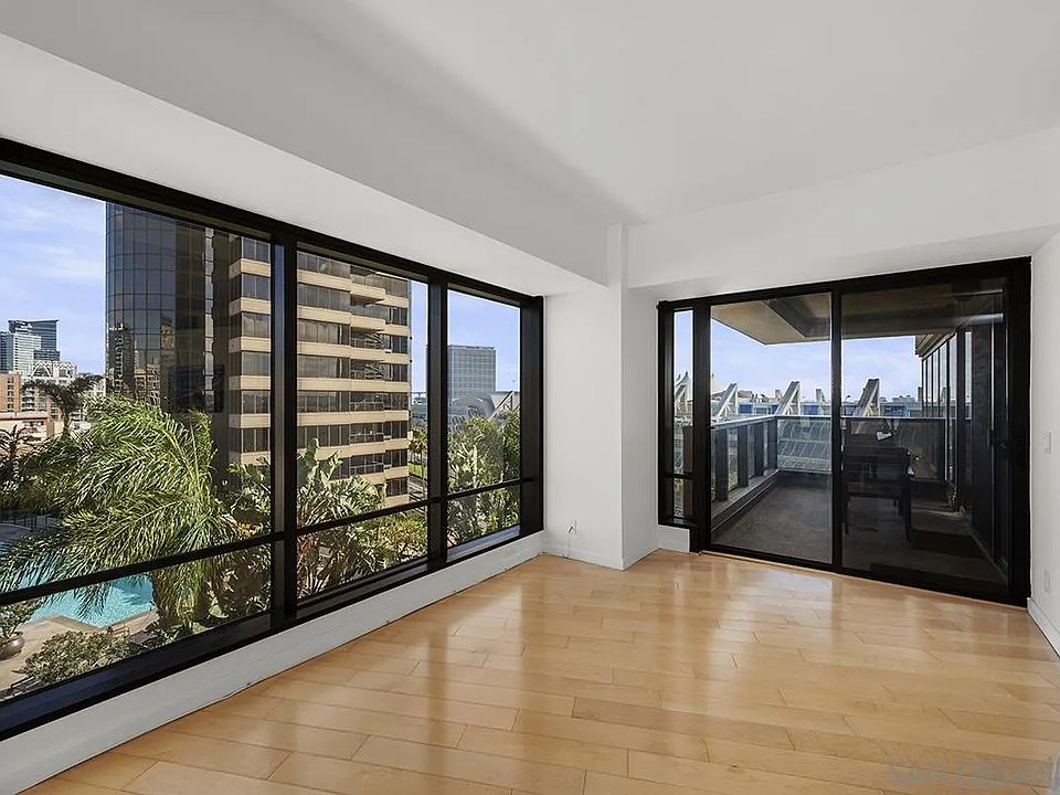1st image of 100 Harbor Dr Unit 906