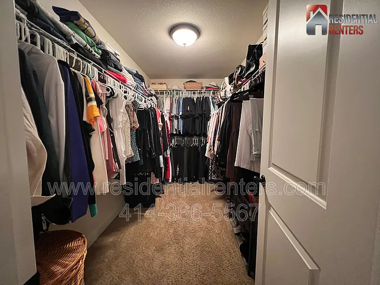 N77W22925 S Coldwater Cir — Photo 13