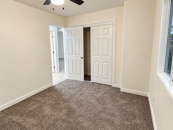 4th image of 418 6th St