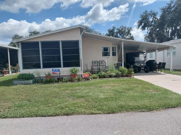 38102 Woodgate Ln, Zephyrhills, FL 33542