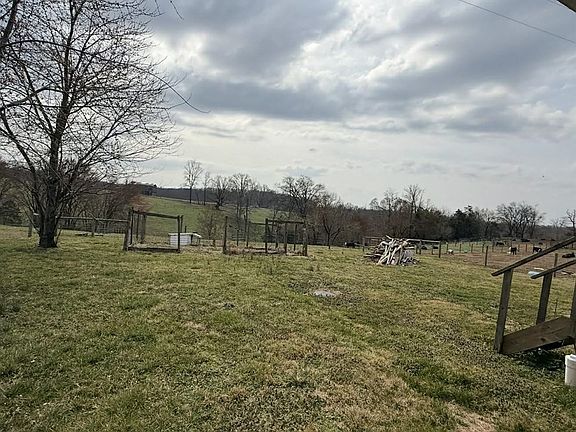 4th image of 763 Wheeler Rd