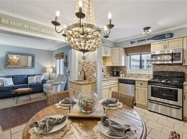 663 William Hilton Pkwy APT 1323, Hilton Head Island, SC 29928