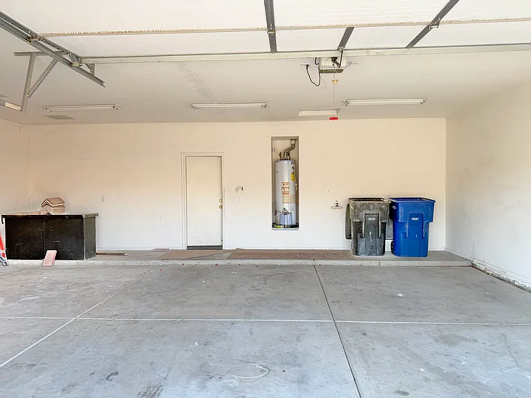 2120 E Flintlock Way — Photo 59