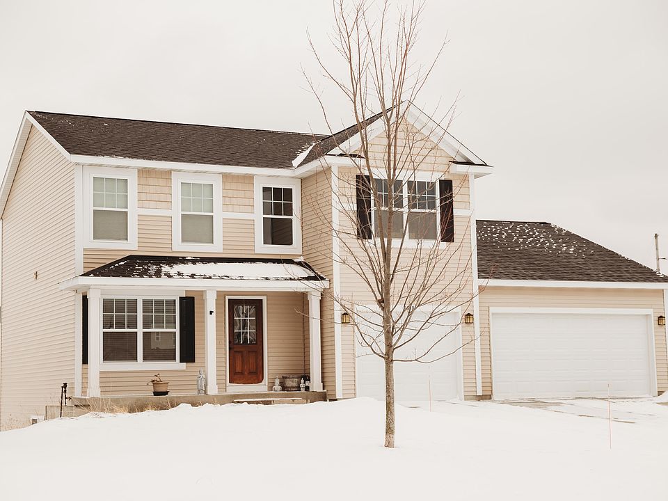 1st image of 3690 Hickoryrow Ct
