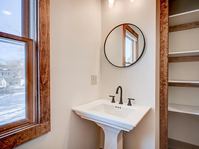 77 Portland St #2 — Photo 11