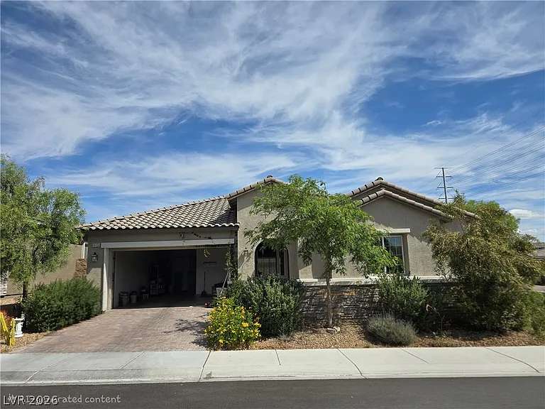 10930 Krista Leigh Ave — Photo 1