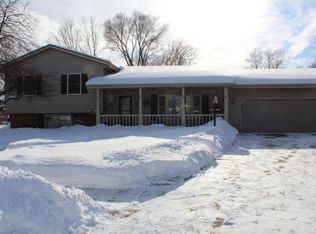 8226 65th Ave, Kenosha, WI 53142