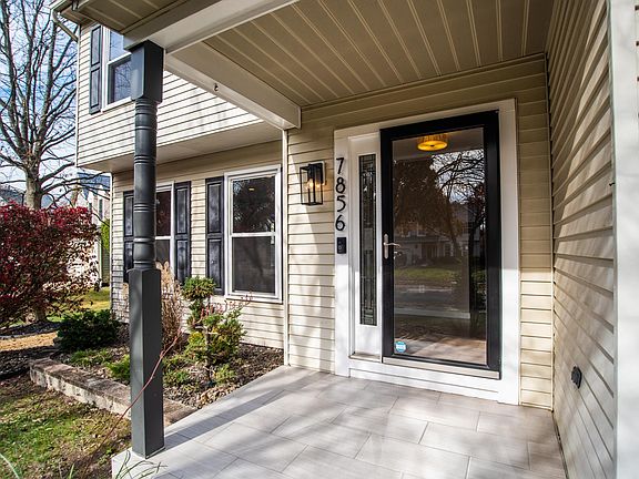 3rd image of 7856 Crossbay Dr