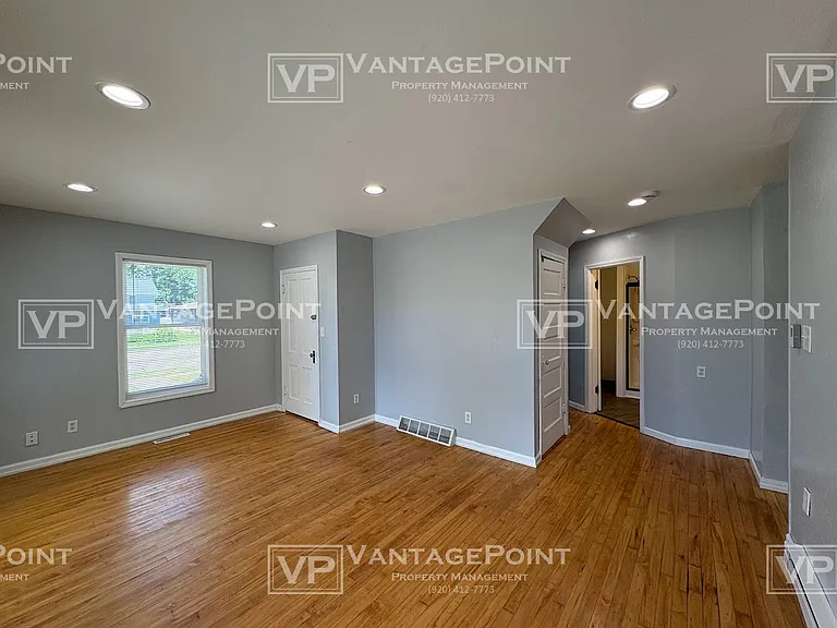 460 S Emery Ave — Photo 9