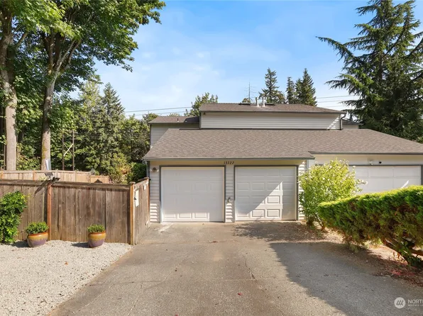 13722 135th Avenue NE, Kirkland, WA 98034