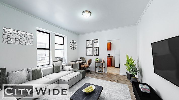 1st image of 19 E 109th St #22