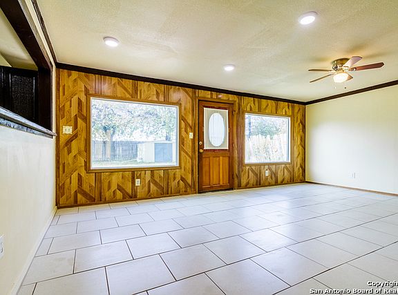 5th image of 9011 Sundown Dr