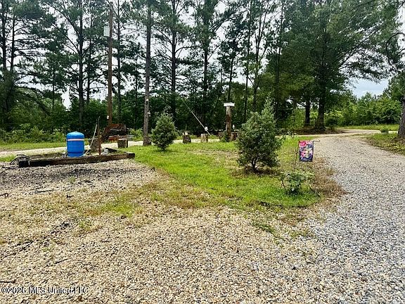 2nd image of 28061 Dusty Ln