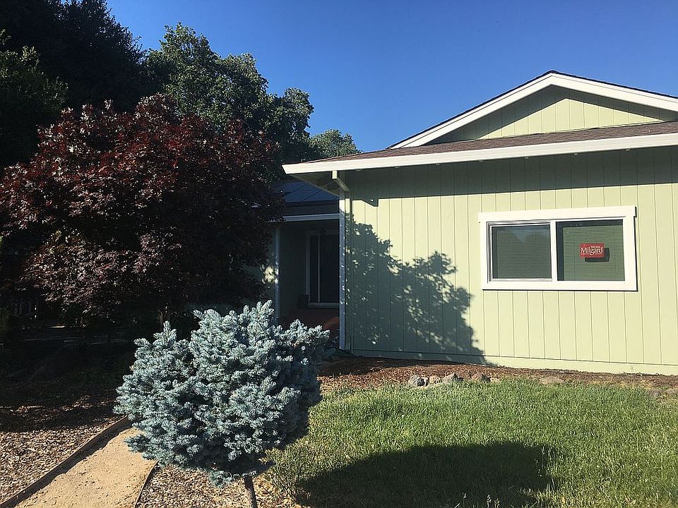 2nd image of 2507 Horseshoe Dr