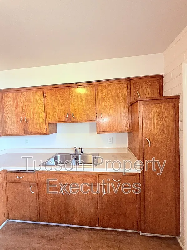 2 bed, 1.0 bath, 1000 sqft, $1,150 — Photo 3