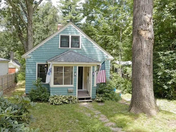 61 Dawson Rd, Worcester, MA 01602