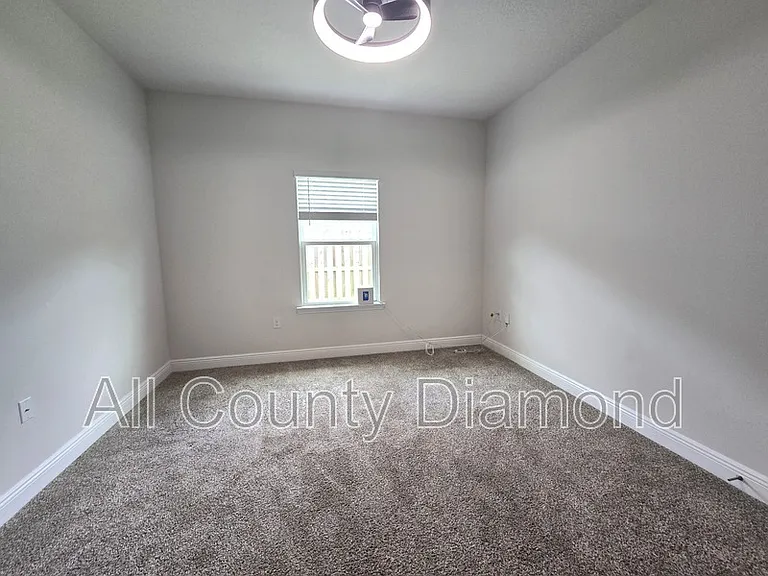 4861 Sweetspire Dr — Photo 15