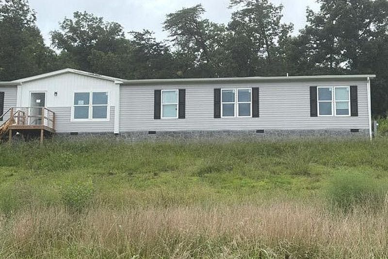 1st image of 509 Smokey Rd