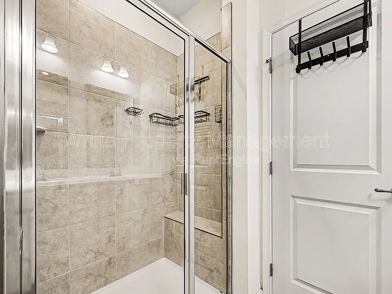 6222 Cleburne Ct — Photo 20
