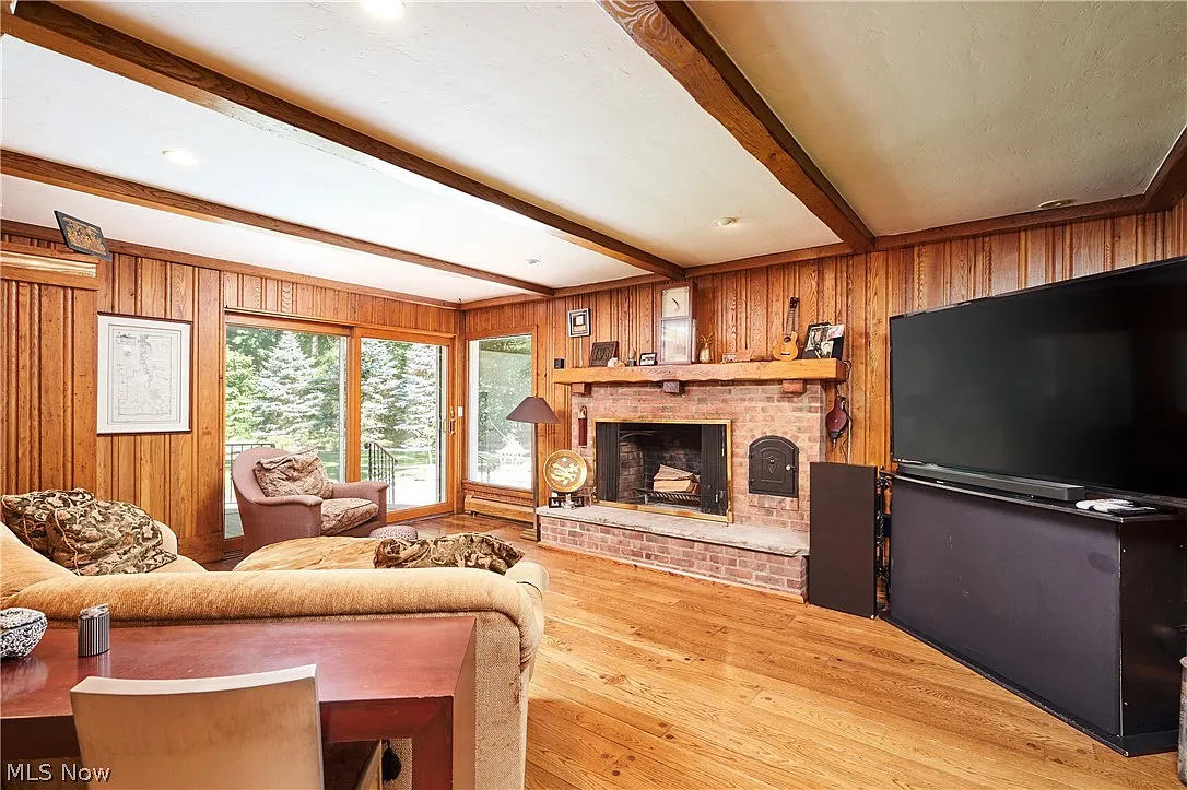 4 bed, 4.5 bath, 3211 sqft, $4,995 — Photo 4