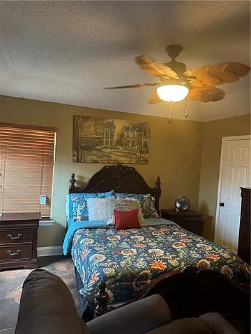 1830 Lee Dr — Photo 6
