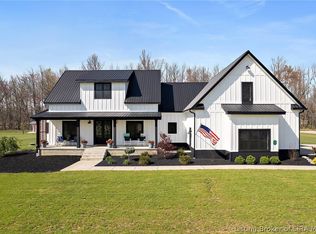 338 Meadow Ln, Madison, IN 47250