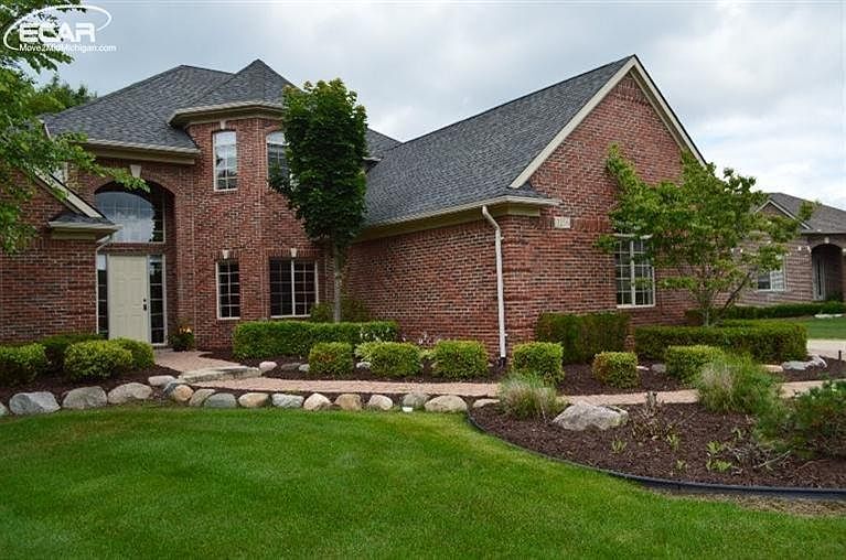 1st image of 2258 Village Woods Dr