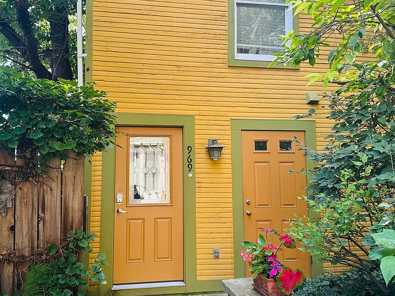 969 Neil Ave — Photo 2