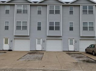 341 Harbor Town Ct APT 3, Holland, MI 49423