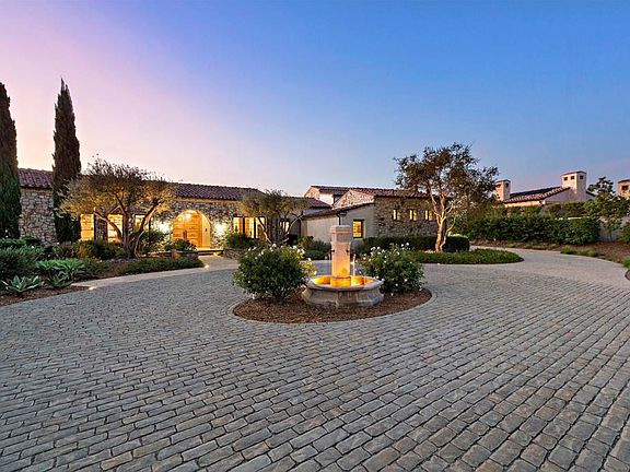 3rd image of 8114 Sendero De La Pradera