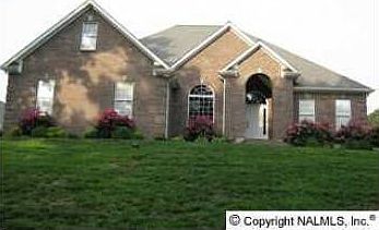 2nd image of 800 County Road 86