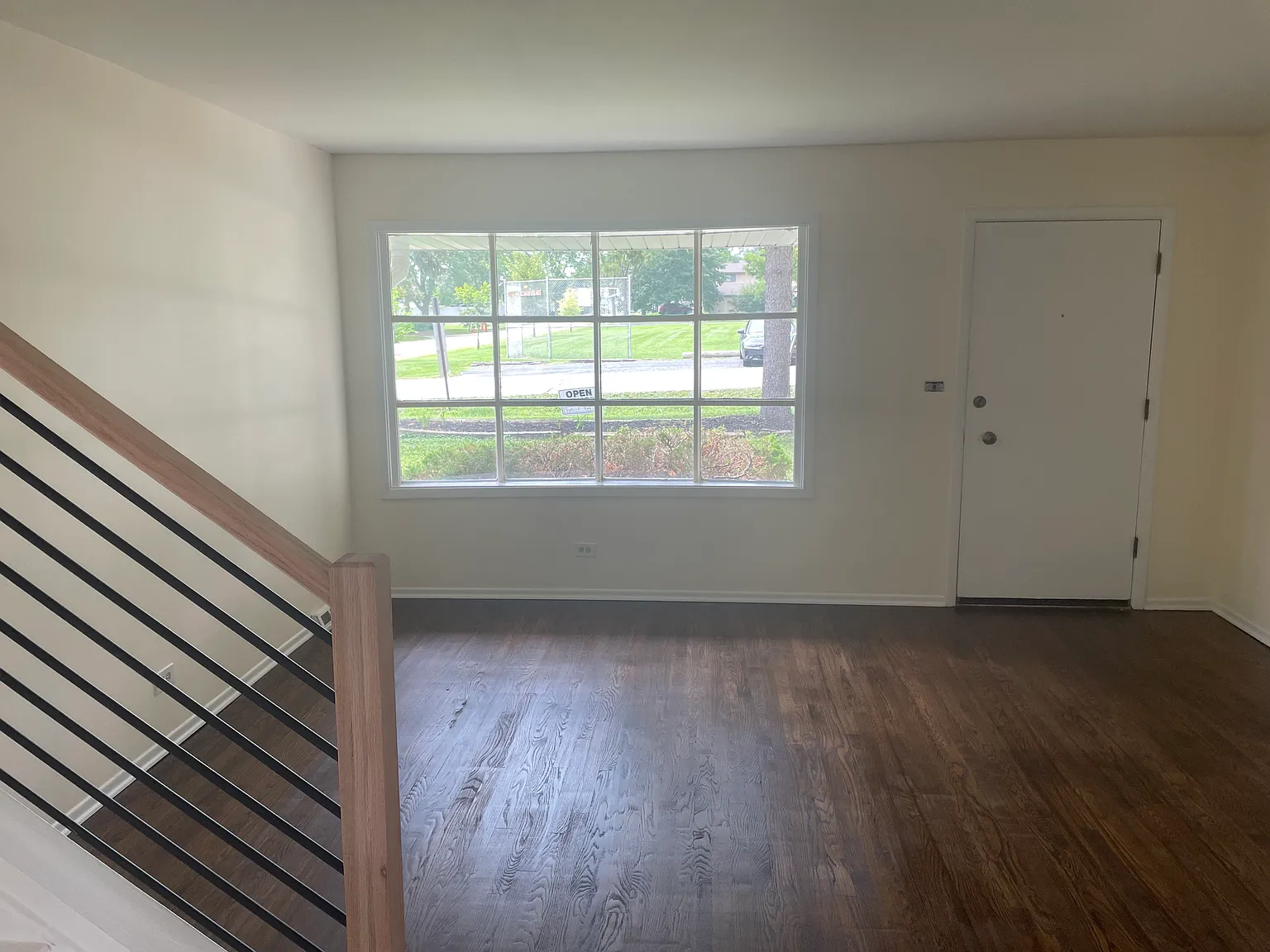3 bed, 1400 sqft, $2,900 — Photo 4