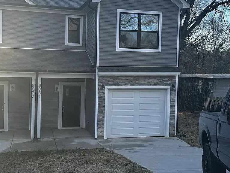 8031 Pleasant Grove Rd — Photo 4