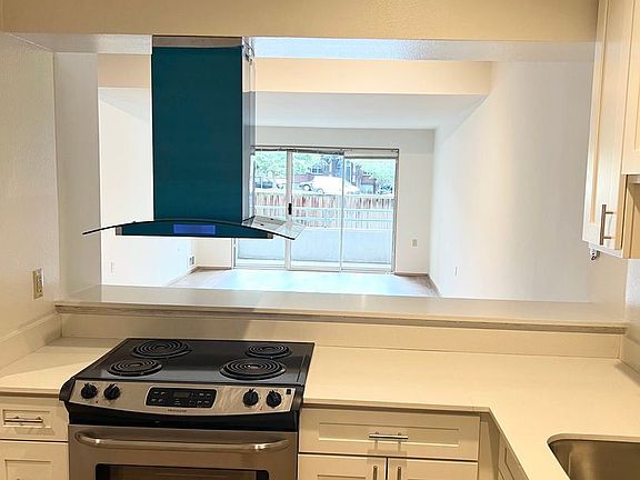 3rd image of 510 4th Ave W APT 308