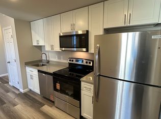 1812 H Pl NE #2C, Washington, DC 20002